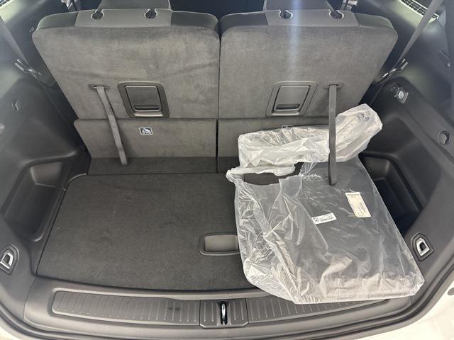 new 2025 Jeep Grand Cherokee L car, priced at $40,102