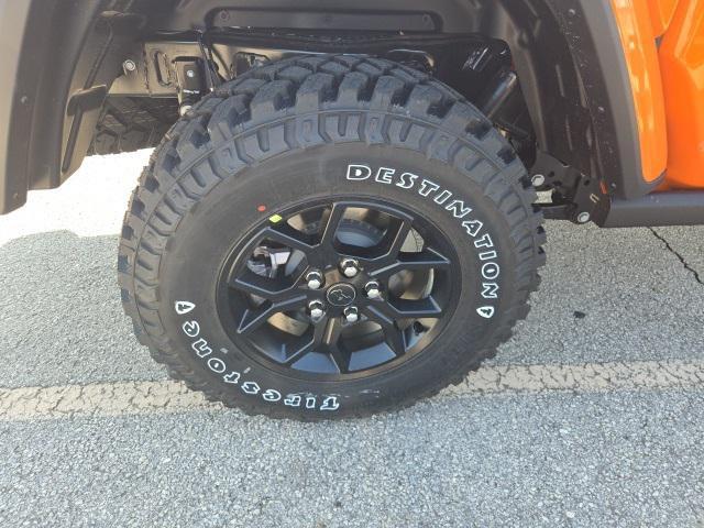 new 2025 Jeep Gladiator car, priced at $48,153