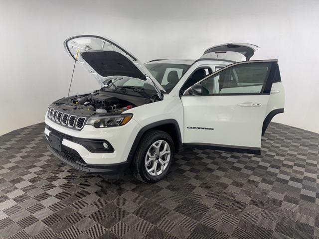 new 2025 Jeep Compass car, priced at $33,519