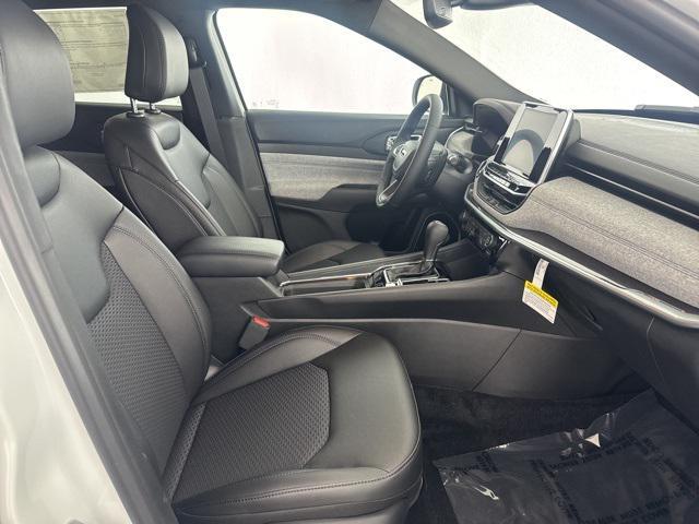new 2025 Jeep Compass car, priced at $33,519