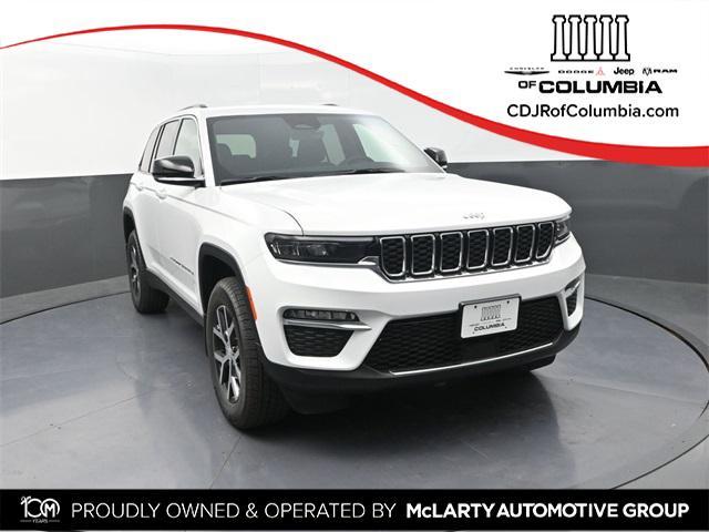 new 2025 Jeep Grand Cherokee car, priced at $42,250