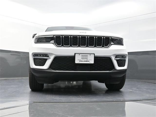 new 2025 Jeep Grand Cherokee car, priced at $42,250