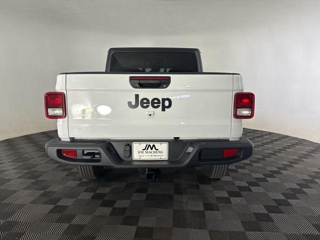new 2024 Jeep Gladiator car, priced at $42,514