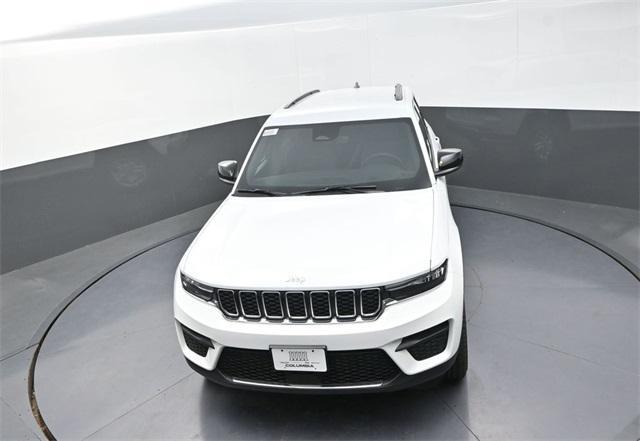 new 2025 Jeep Grand Cherokee car, priced at $36,250