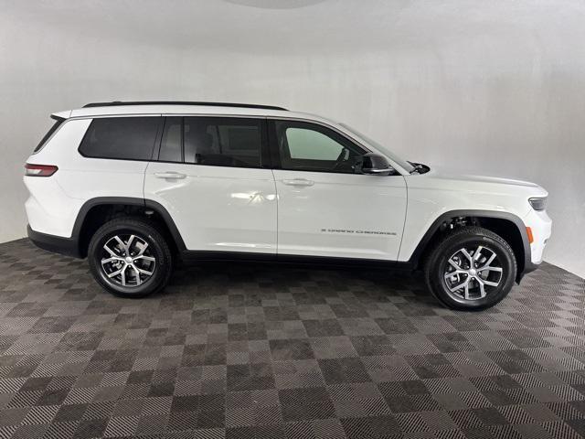 new 2025 Jeep Grand Cherokee L car, priced at $48,041