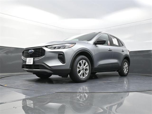 used 2024 Ford Escape car, priced at $20,000