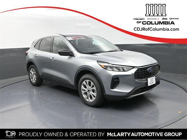 used 2024 Ford Escape car, priced at $20,000