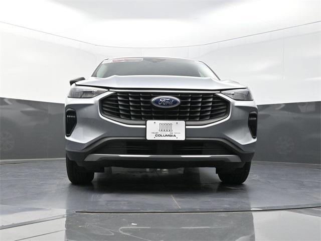 used 2024 Ford Escape car, priced at $20,000