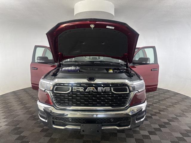 new 2025 Ram 1500 car, priced at $53,782