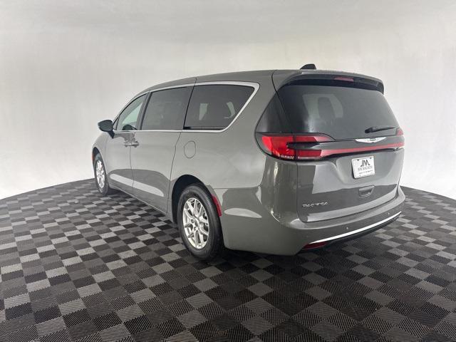 new 2025 Chrysler Pacifica car, priced at $39,000