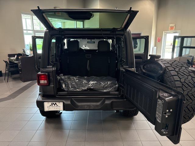 new 2025 Jeep Wrangler car, priced at $41,808