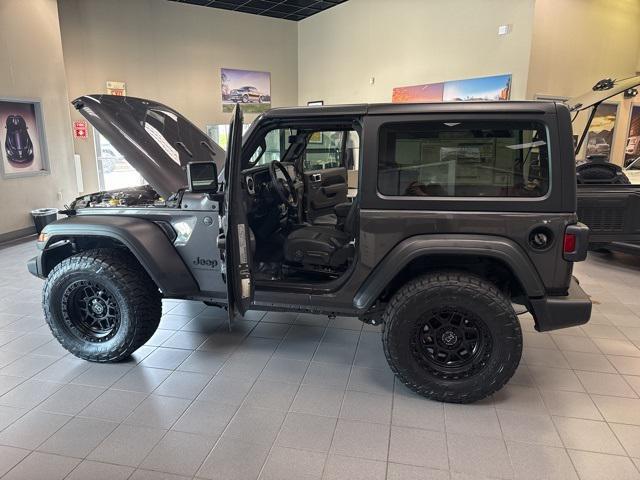 new 2025 Jeep Wrangler car, priced at $41,808