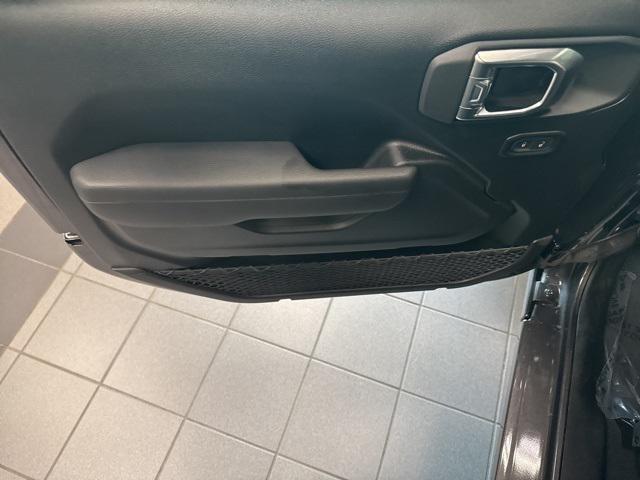new 2025 Jeep Wrangler car, priced at $41,808