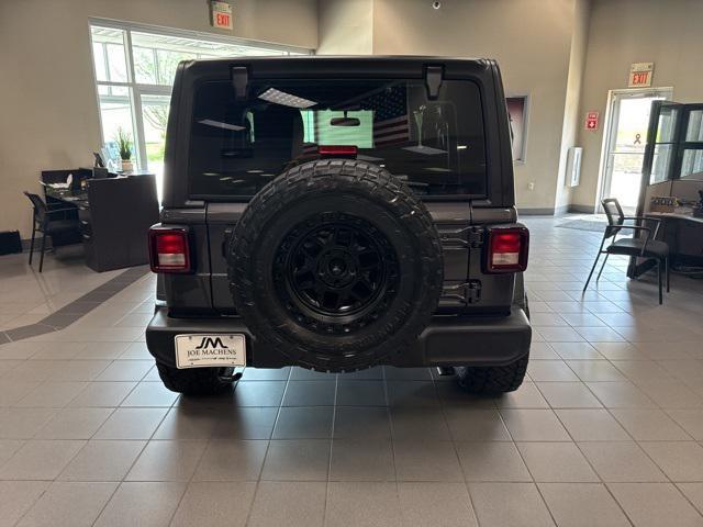 new 2025 Jeep Wrangler car, priced at $41,808
