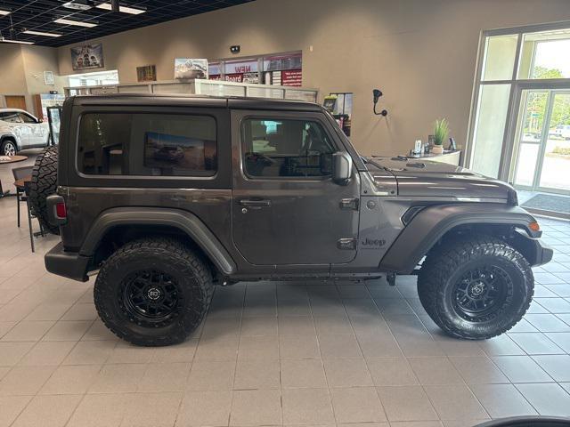 new 2025 Jeep Wrangler car, priced at $41,808