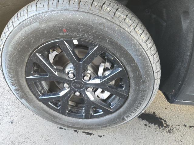 new 2025 Jeep Grand Cherokee car, priced at $38,250