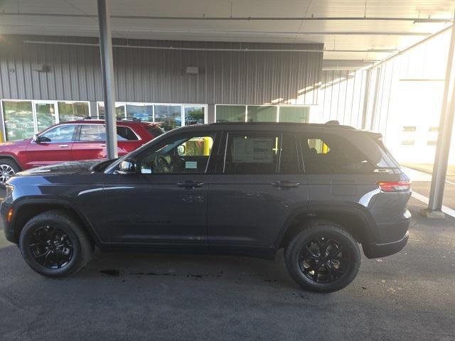 new 2025 Jeep Grand Cherokee car, priced at $38,250