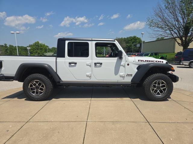new 2025 Jeep Gladiator car, priced at $46,495
