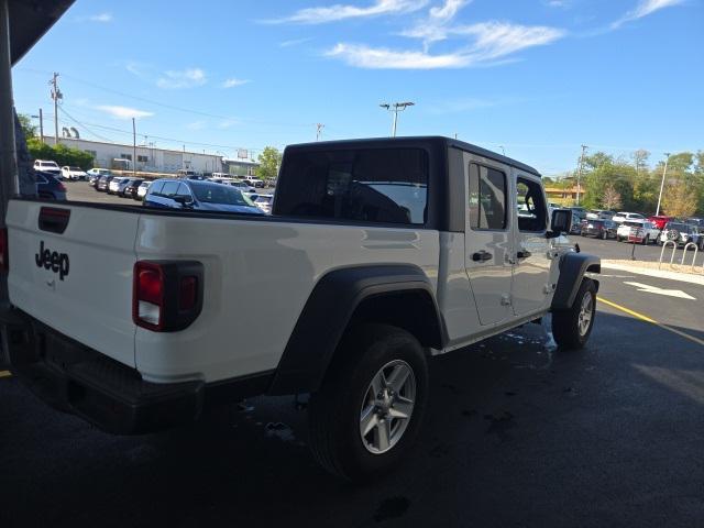 used 2023 Jeep Gladiator car, priced at $27,500