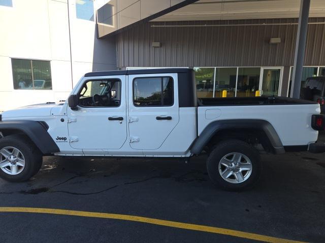 used 2023 Jeep Gladiator car, priced at $27,500