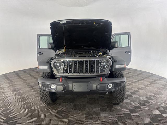new 2025 Jeep Wrangler car, priced at $52,777