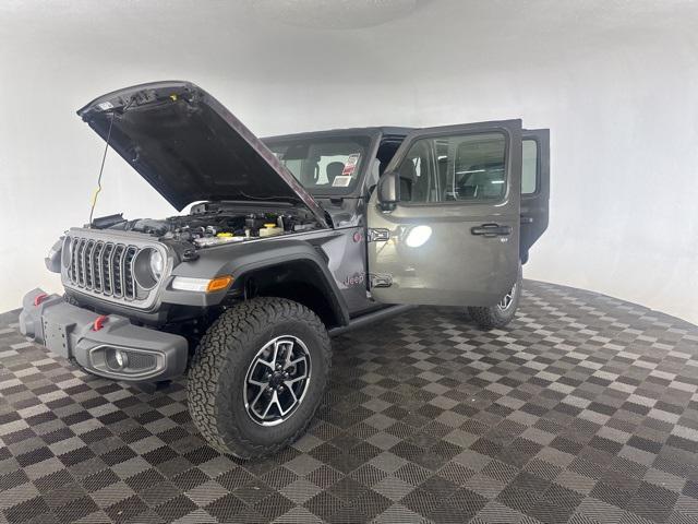 new 2025 Jeep Wrangler car, priced at $52,777