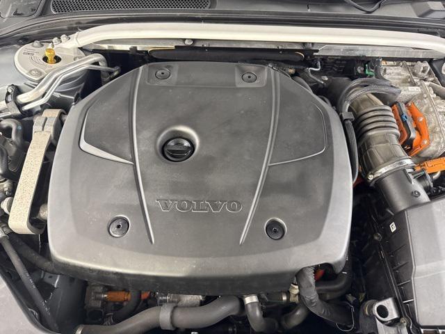 used 2020 Volvo V60 car, priced at $31,000