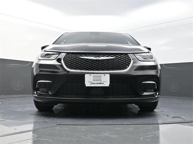 new 2026 Chrysler Pacifica car, priced at $43,250
