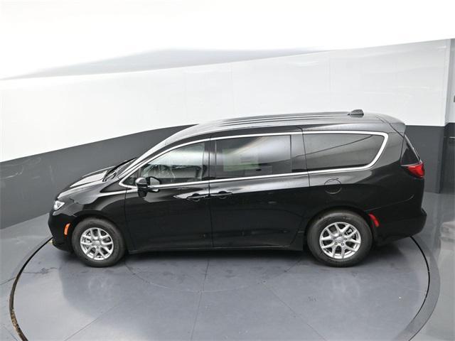 new 2026 Chrysler Pacifica car, priced at $43,250