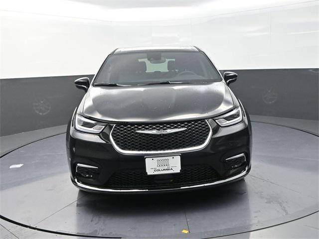 new 2026 Chrysler Pacifica car, priced at $43,250