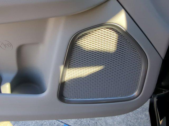 used 2022 Jeep Compass car, priced at $20,000