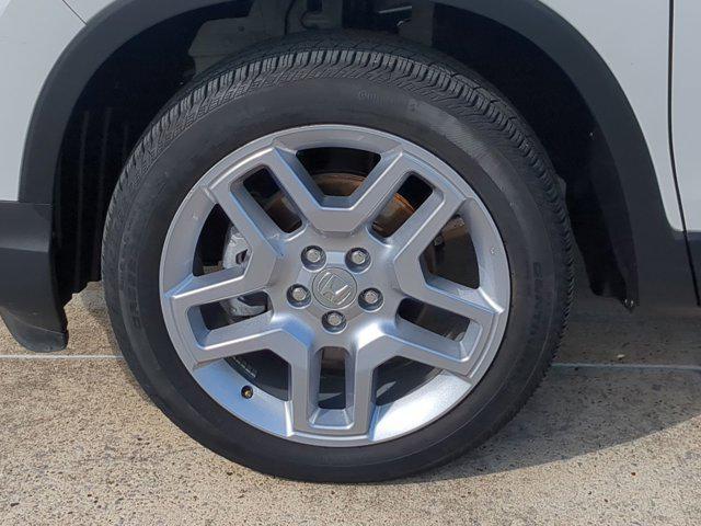 used 2024 Honda Passport car, priced at $33,100