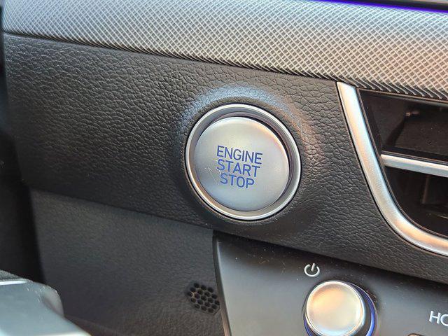 used 2024 Hyundai Sonata Hybrid car, priced at $28,500