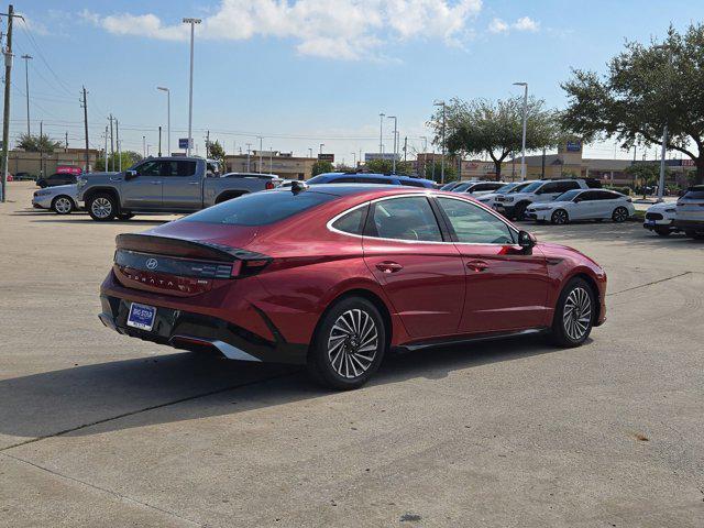used 2024 Hyundai Sonata Hybrid car, priced at $28,500