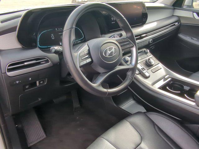 used 2024 Hyundai Palisade car, priced at $32,000