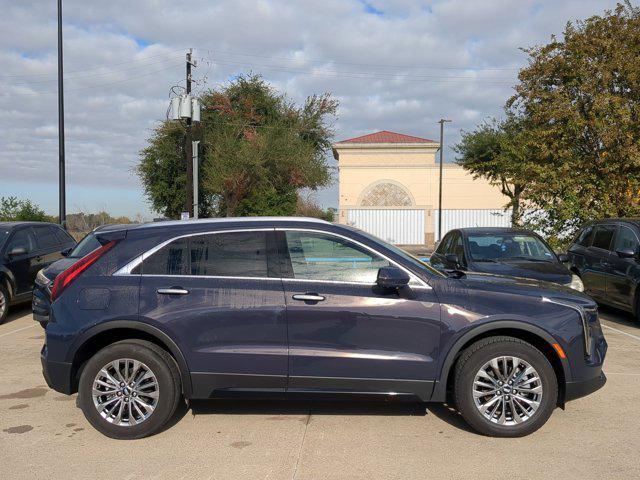 used 2025 Cadillac XT4 car, priced at $32,500