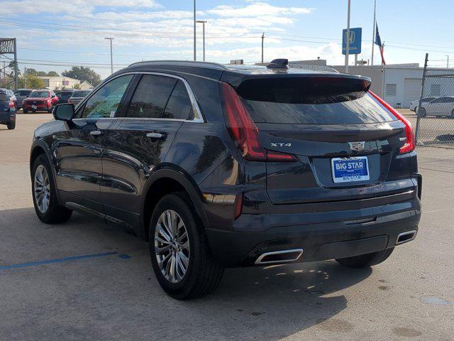 used 2025 Cadillac XT4 car, priced at $32,500