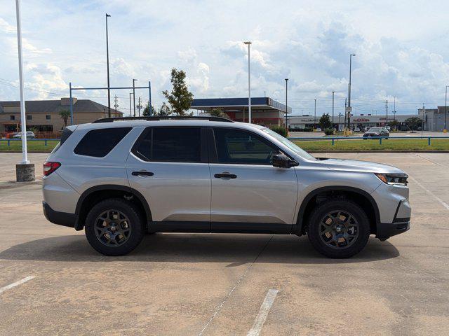 new 2025 Honda Pilot car, priced at $48,175