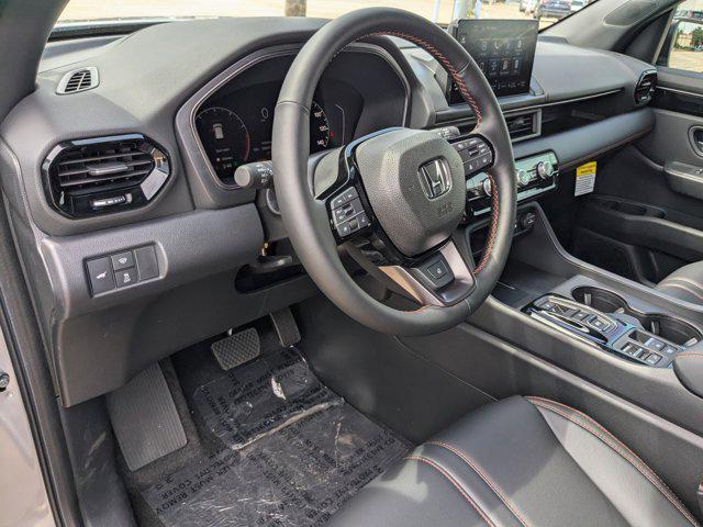 new 2025 Honda Pilot car, priced at $48,175
