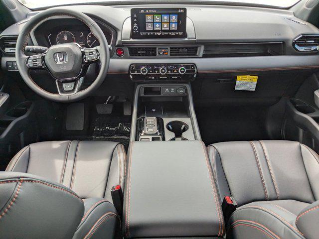new 2025 Honda Pilot car, priced at $48,175