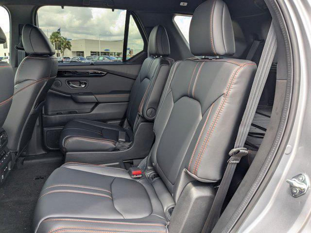 new 2025 Honda Pilot car, priced at $48,175