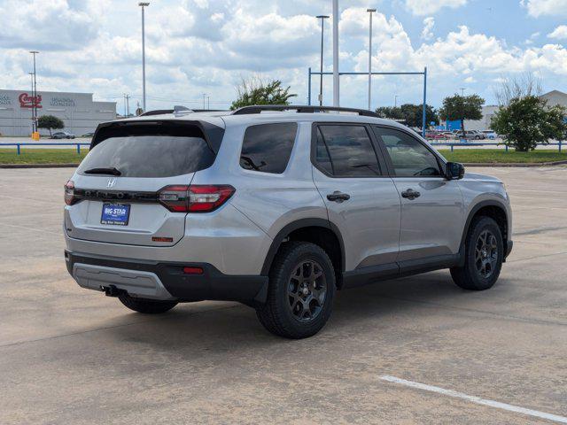 new 2025 Honda Pilot car, priced at $48,175