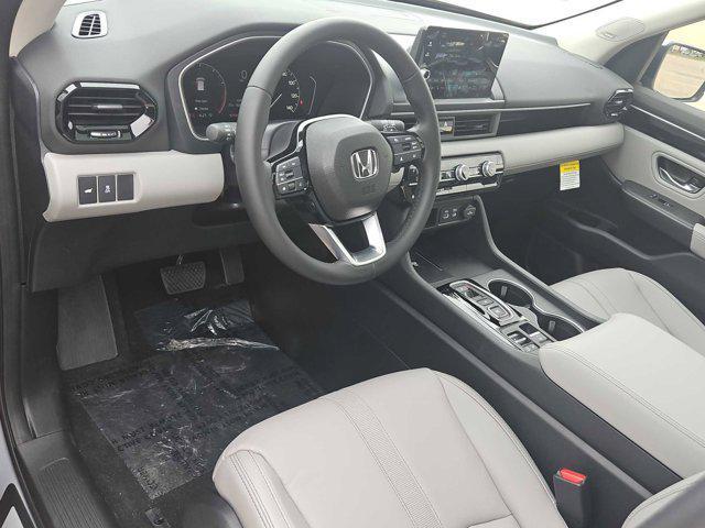 new 2025 Honda Pilot car, priced at $48,180