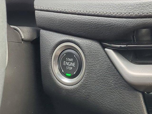 used 2025 Cadillac XT4 car, priced at $32,500