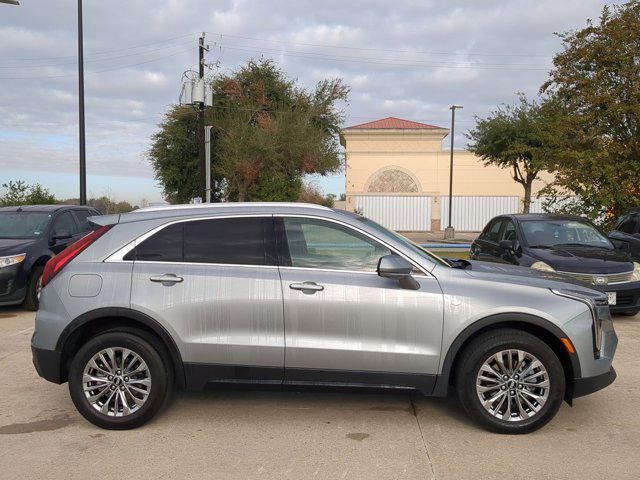 used 2025 Cadillac XT4 car, priced at $32,500