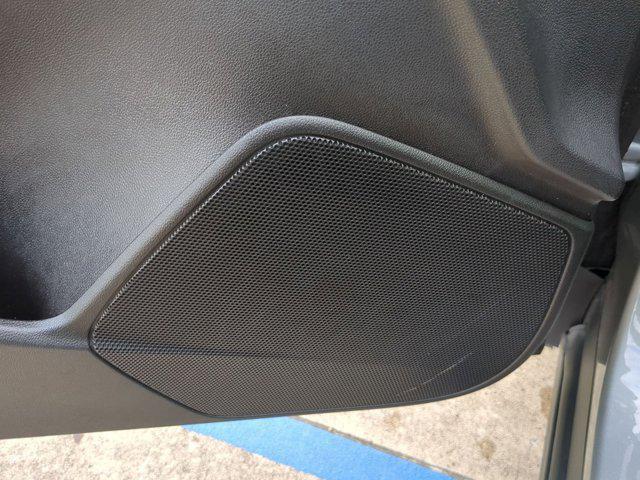 used 2025 Cadillac XT4 car, priced at $32,500