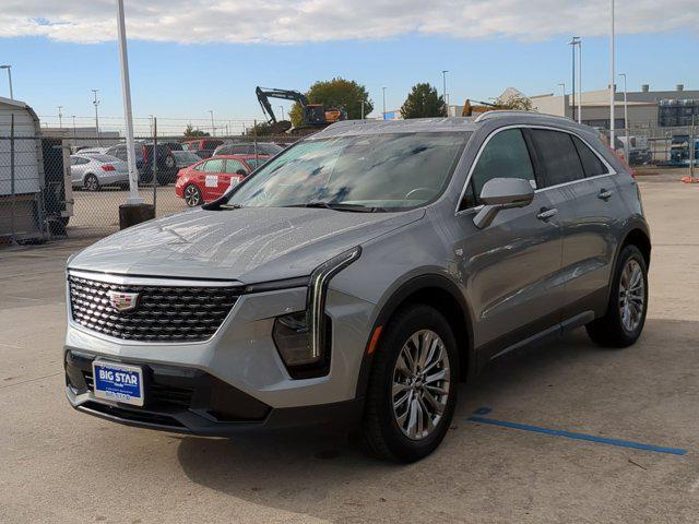 used 2025 Cadillac XT4 car, priced at $32,500