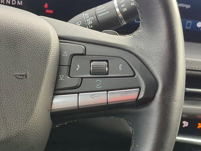 used 2025 Cadillac XT4 car, priced at $32,500