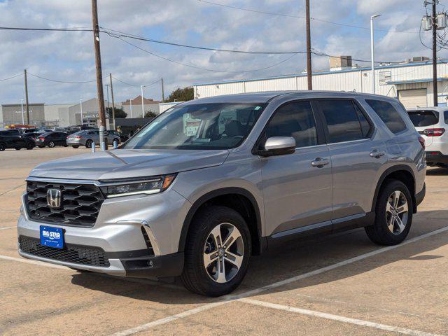new 2025 Honda Pilot car, priced at $41,825