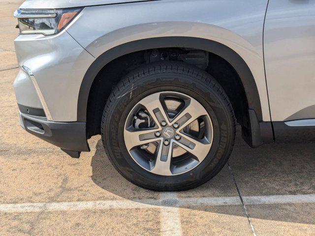 new 2025 Honda Pilot car, priced at $41,825